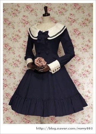 용기내서 한번쯤은 입어보고 싶은 공주옷.jpg | 인스티즈