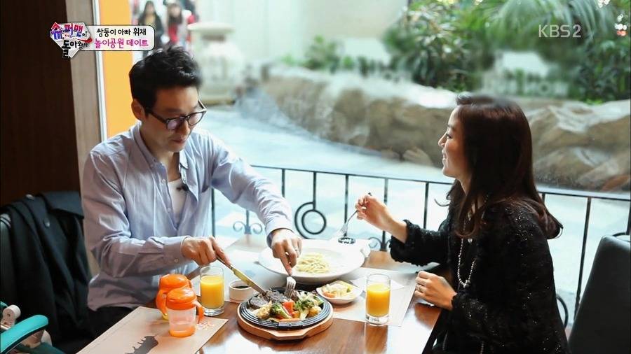 [슈퍼맨이돌아왔다] 잘 어울리는 이휘재 문정원 부부.jpg | 인스티즈