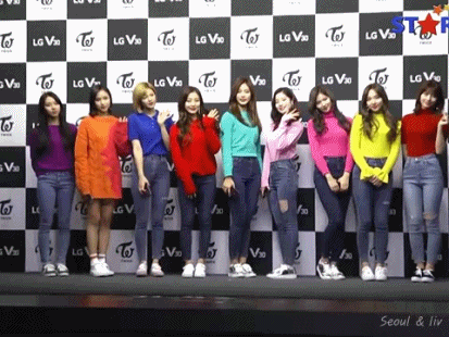 청바지 입은 트와이스 gif | 인스티즈