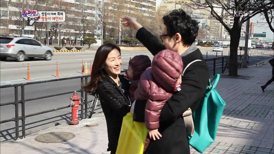 [슈퍼맨이돌아왔다] 잘 어울리는 이휘재 문정원 부부.jpg | 인스티즈