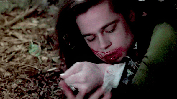 [뱀파이어와의인터뷰] 사실상 베드신.gif | 인스티즈