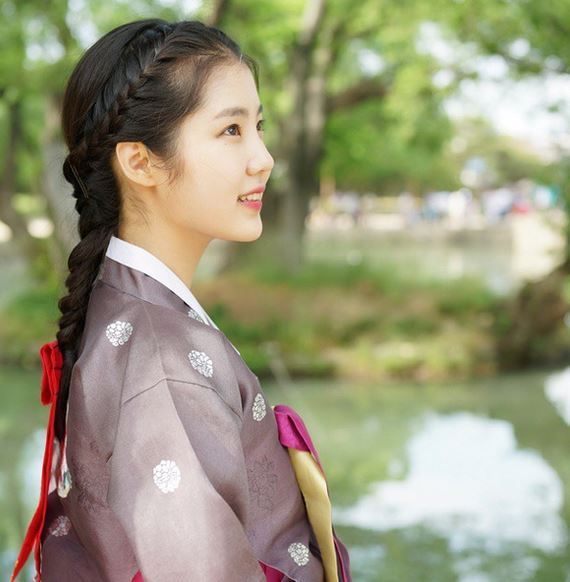 신인 여배우 윤영경 | 인스티즈