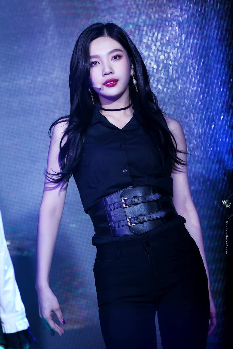 눈빛이 좋은 조이.jpg | 인스티즈