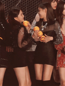 레드벨벳의 친목퀸 | 인스티즈