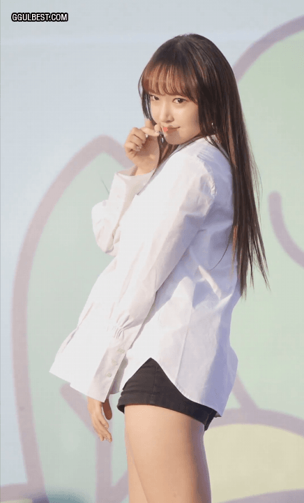 흰 셔츠 입은 성소.gif | 인스티즈