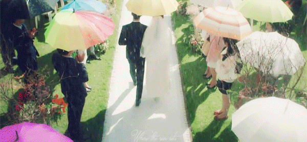 계절에 따라 각각 다른 느낌으로 설레는 드라마 분위기. gif | 인스티즈