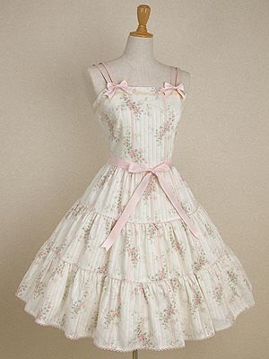 용기내서 한번쯤은 입어보고 싶은 공주옷.jpg | 인스티즈