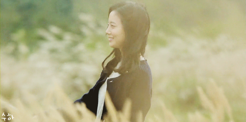 계절에 따라 각각 다른 느낌으로 설레는 드라마 분위기. gif | 인스티즈