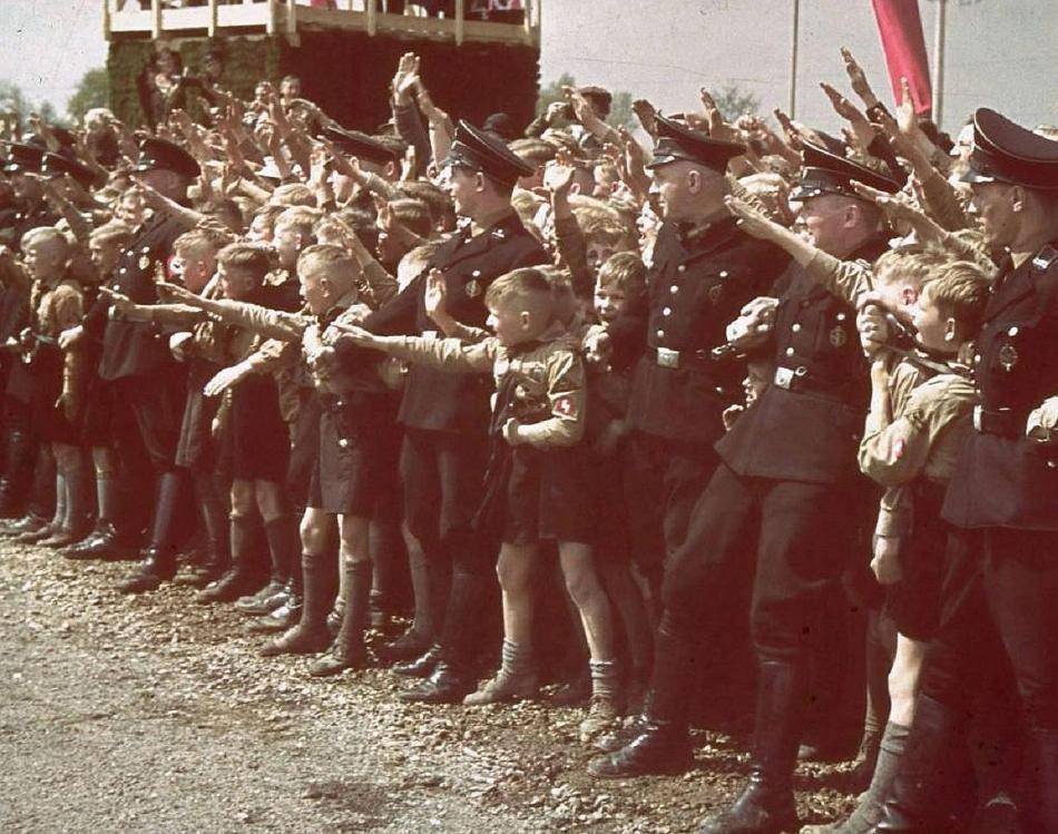 나치가 독일 국민들을 손쉽게 선동한 방법.jpg | 인스티즈