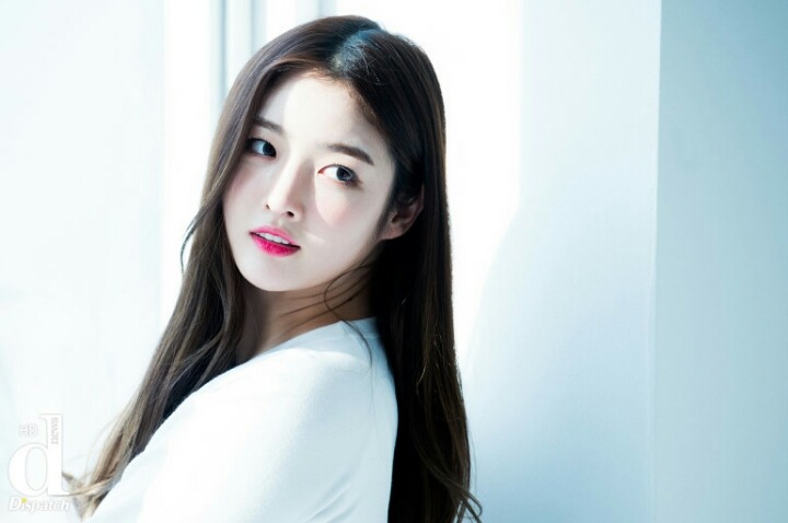 심심한 새벽에 네이버로 소속사 검색하다가 김태리 예뻐서 저장하고 이참에 다른 사람들도 찾아보자 해서 저장한 여자연예인들 | 인스티즈