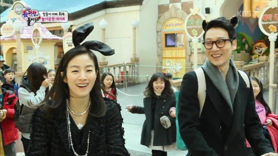 [슈퍼맨이돌아왔다] 잘 어울리는 이휘재 문정원 부부.jpg | 인스티즈