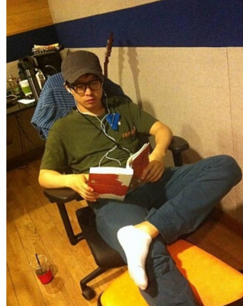 유명인의 추천도서 (박찬욱 이적 유아인 하현우 허지웅) | 인스티즈