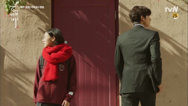 [도깨비] 도깨비 신 (공유) 인간 지은탁(김고은)의 키차이 | 인스티즈