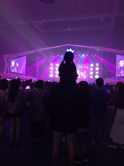 어느 한 아이돌 광주 콘서트에서 몇몇 관람객들의 좋지않은 태도와 주최측의 만행과 무책임한 태도 | 인스티즈