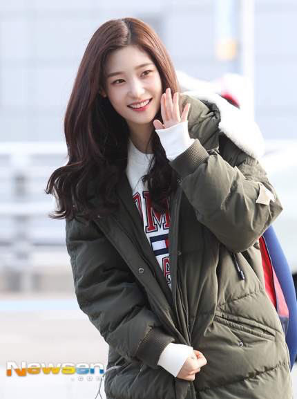 정글의법칙 촬영차 출국하는 정채연 jpg20 | 인스티즈