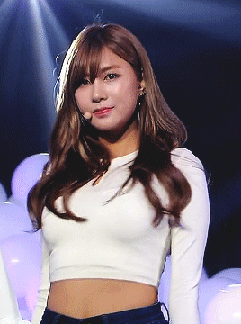 하영이의 몸매는 진짜다.gif | 인스티즈