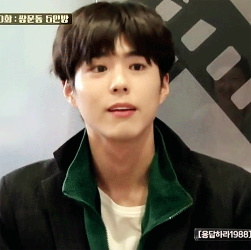 여자들이 환장할수밖에 없는 류준열의 매력.gif | 인스티즈