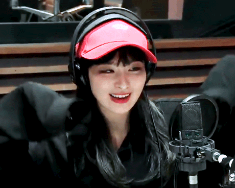 모자 쓴 귀여운 슬기.gif | 인스티즈