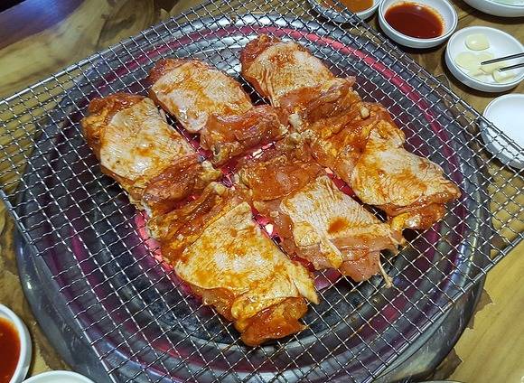 수요미식회에 소개된 서울 닭한마리 가게.jpg | 인스티즈