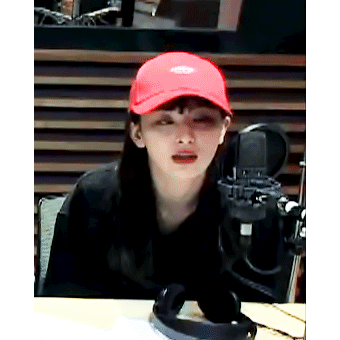 모자 쓴 귀여운 슬기.gif | 인스티즈