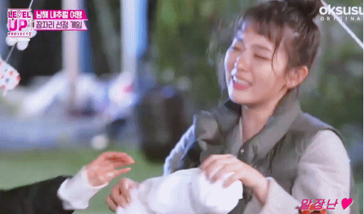 레벨업에서 슬기가 귀여워서 슬기.gif(데이터주의) | 인스티즈