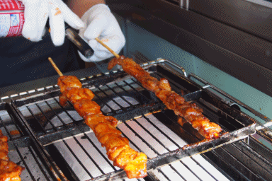 맛있는 간식! 출출할땐~ 닭꼬치 움짤 gif | 인스티즈