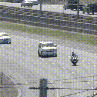 트럼프 차라던데 ㄷㄷㄷ.gif | 인스티즈