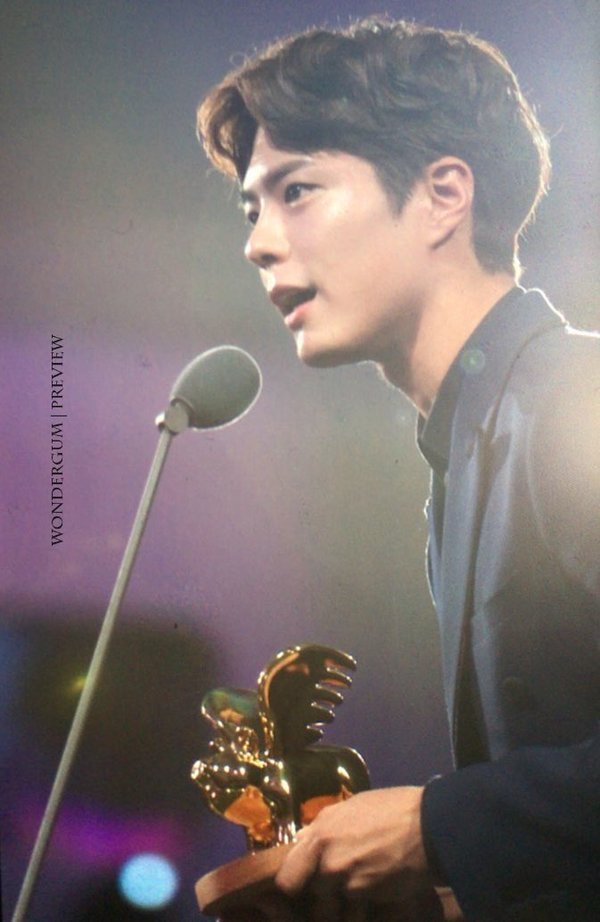 어제자 박보검 수트빨 | 인스티즈