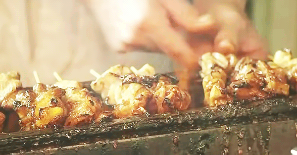 맛있는 간식! 출출할땐~ 닭꼬치 움짤 gif | 인스티즈