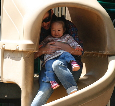 캐서린헤이글이 입양한 한국아이 | 인스티즈