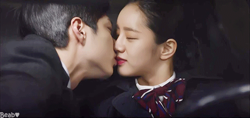 [응답하라1988] 오랜만에 보는 성덕선 자존감 지킴이 최택.jpg | 인스티즈