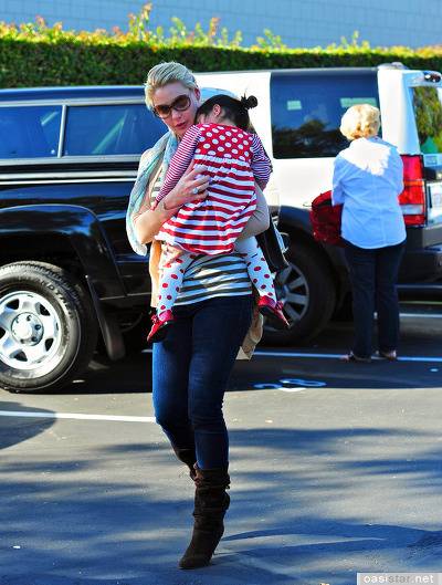 캐서린헤이글이 입양한 한국아이 | 인스티즈