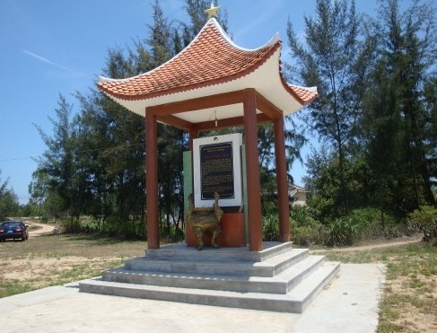 베트남 민간인 학살은 안된 일이지만 어쩔 수 없었어 강대국 미국이 파병하랬는데 어떻게 거절했겠어 그리고 공식사과도 했어ㅠㅠ(feat.박정희) | 인스티즈