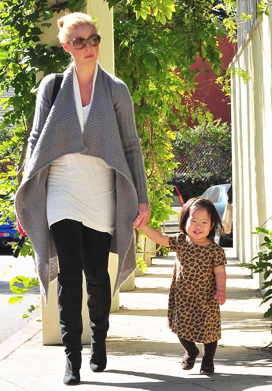 캐서린헤이글이 입양한 한국아이 | 인스티즈