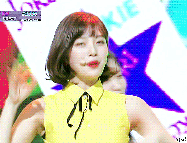레드벨벳 노랑 조이.gif | 인스티즈