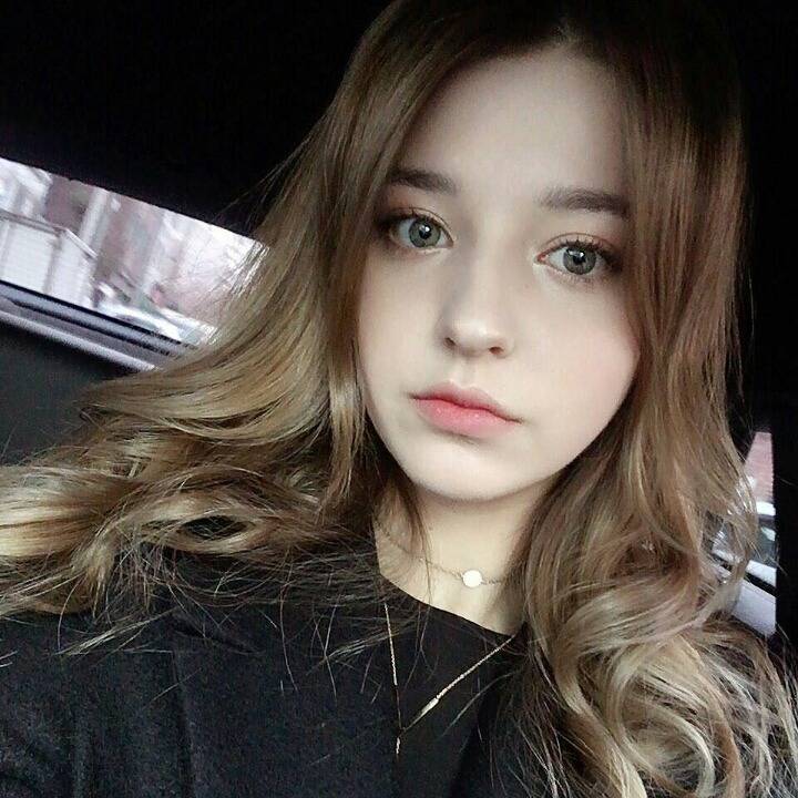 올블랙 러시아녀 | 인스티즈