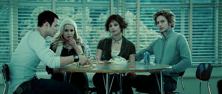 [영화] 얼음보다 차갑고 빛보다 빠른 그들이 온다. 트와일라잇 1 | 인스티즈