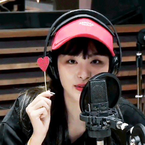 모자 쓴 귀여운 슬기.gif | 인스티즈