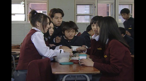 [학교2] 전학 온 친구가 자꾸 나하고만 친하게 지내고 싶어하고 날 따라한다 (2) | 인스티즈