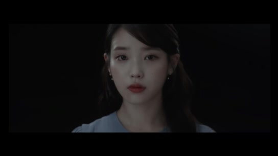[데이터주의] 잊어야 한다는 마음으로 MV - 아이유.gif | 인스티즈