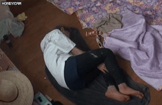 하루가 정말 너무 고단한 김세정.....jpgif | 인스티즈