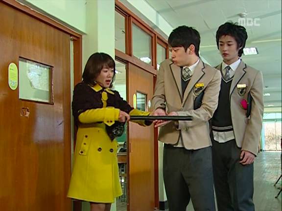 [거침없이하이킥] 신지-민정 흔들린 우정.jpg | 인스티즈