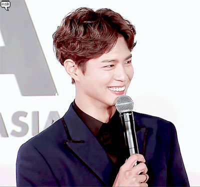 어제자 박보검 수트빨 | 인스티즈