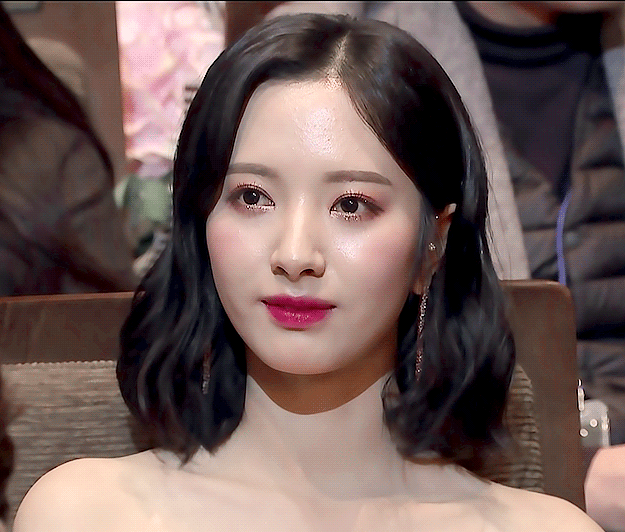 연말시상식에서 미모 던 우주소녀 보나.jpgif | 인스티즈