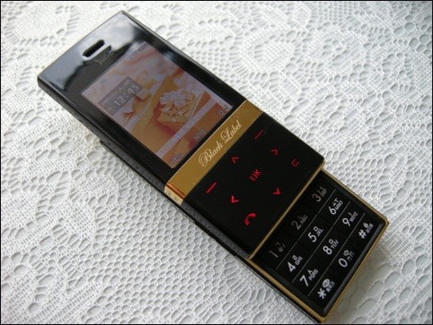  디자인 하나는 甲인것같은 LG의 프리미엄 라인 핸드폰.jpg | 인스티즈