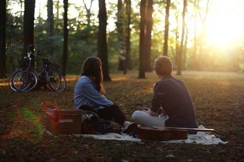 진짜 살기 팍팍하고 피곤한 사회된거 같아 현타 올 때......................................근데 해외 나가도 크게 해결될거 같지 않아서 더 갑갑함.......... | 인스티즈