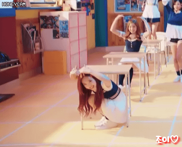 포카리 스웨트로 트둥이🌺꽃 9송이 개화시키는 나연이🐰 | 인스티즈