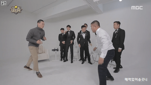 진선규 vs 조세호 카포에라 대결.jpgif | 인스티즈