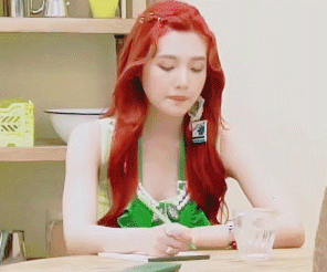 [움데주의] 레드벨벳 빨간 맛(Red Flavor) 뮤비 움짤 | 인스티즈