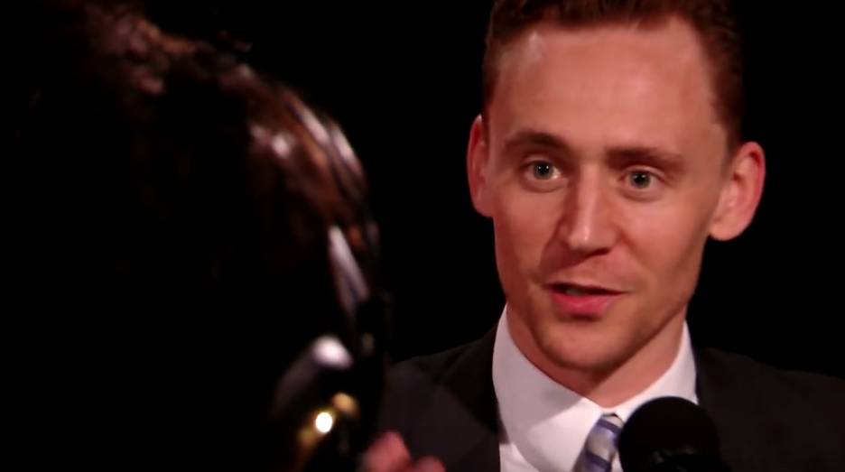 짐 자무쉬 감독과 톰 히들스턴의 첫만남 : 오직 사랑하는 이들만이 살아남는다 | 인스티즈